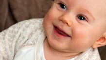 赤ちゃんの鼻くその取り方＆鼻くそが増える環境や病気