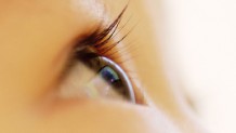 赤ちゃんのまつ毛の悩み5つ～長い・短い・目に入る時は？